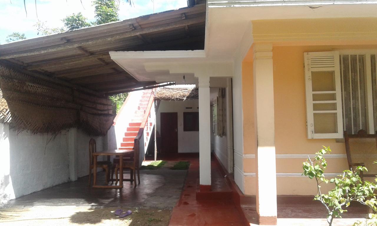 Ocean Edge Villa Midigama East Exterior foto