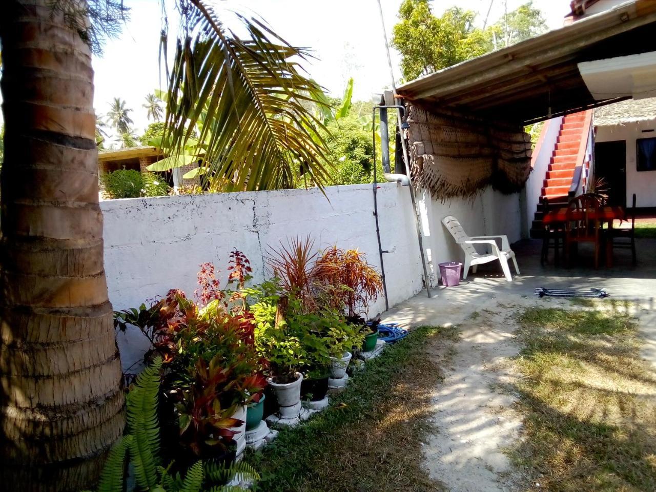 Ocean Edge Villa Midigama East Exterior foto